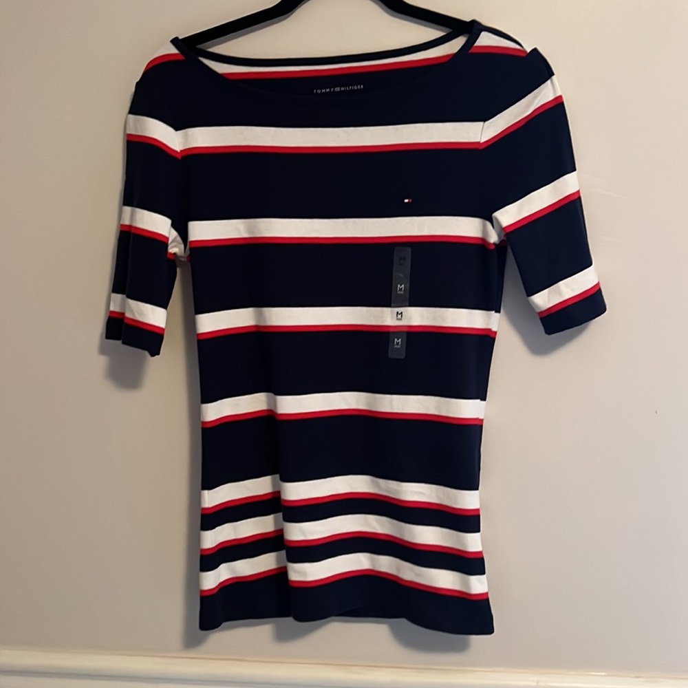NWT TOMMY TOP - Picture 2 of 6
